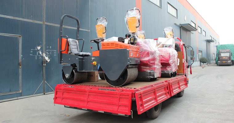 122cc太阳集成游戏一批小型压路机发往浙江