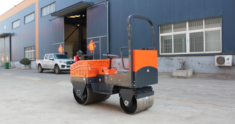 小型压路机在施事情业前应做好哪些准备事情？？？？？？